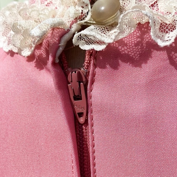 ✨FLASH SALE✨ 1970s Romantic Lace Princess Peach Maxi Dress - Picture 6 of 7